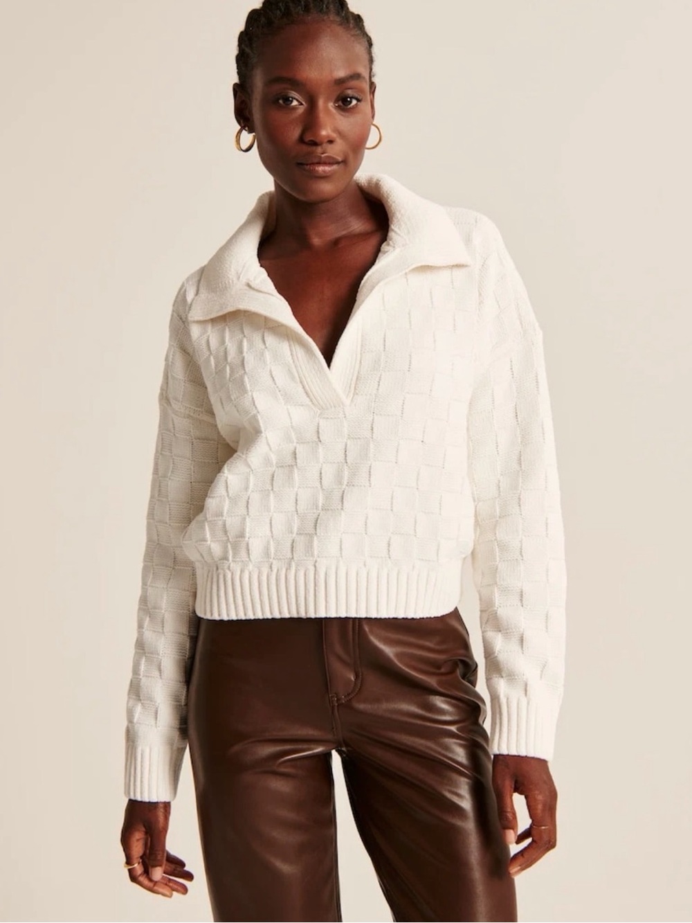 Abercrombie & Fitch Checkerboard Stitch Notch-Neck Sweater White XS